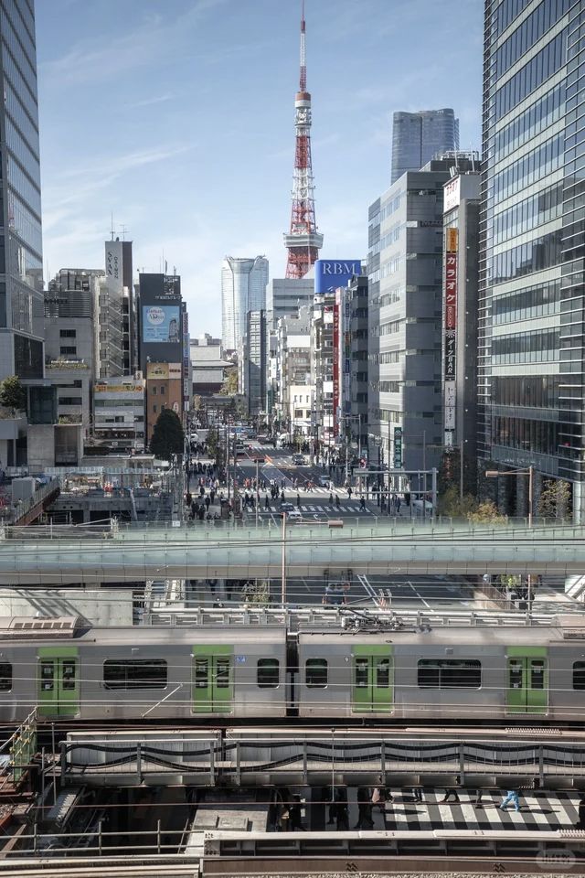 滨松町步道桥